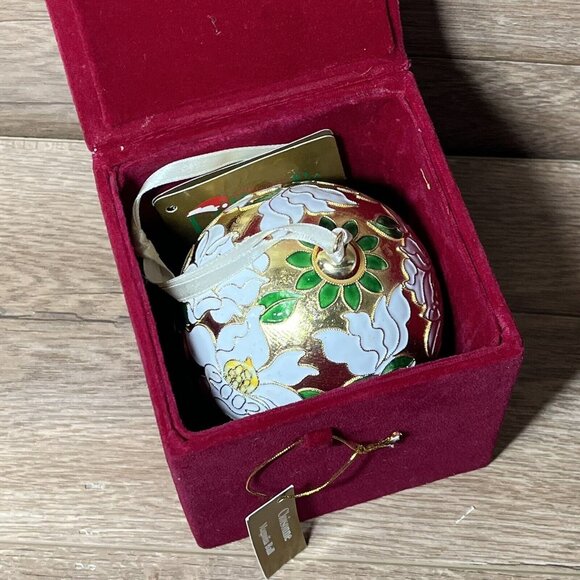 Cloisonné Ornament 2002 Dillards Christmas Tree Decor Red Velvet Box Included - Picture 8 of 12
